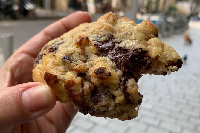 Latin Quarter Pastries & Chocolate Food Tasting Tour - Six tasting stops: what you actually get to try