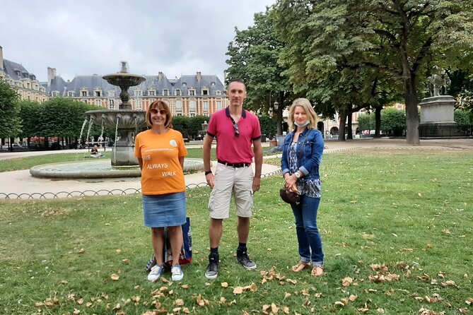 Le Marais/Paris - The Historic, Trendy, Jewish, LGBT district - Stop 3: the Jewish Quarter—courtyards, gardens, and kosher pastry culture