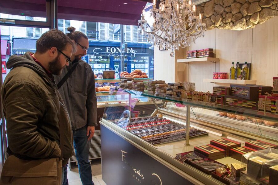 Le Marais: Pastry and Chocolate Food Tour - Chocolate and ice cream: where the flavor stories get real