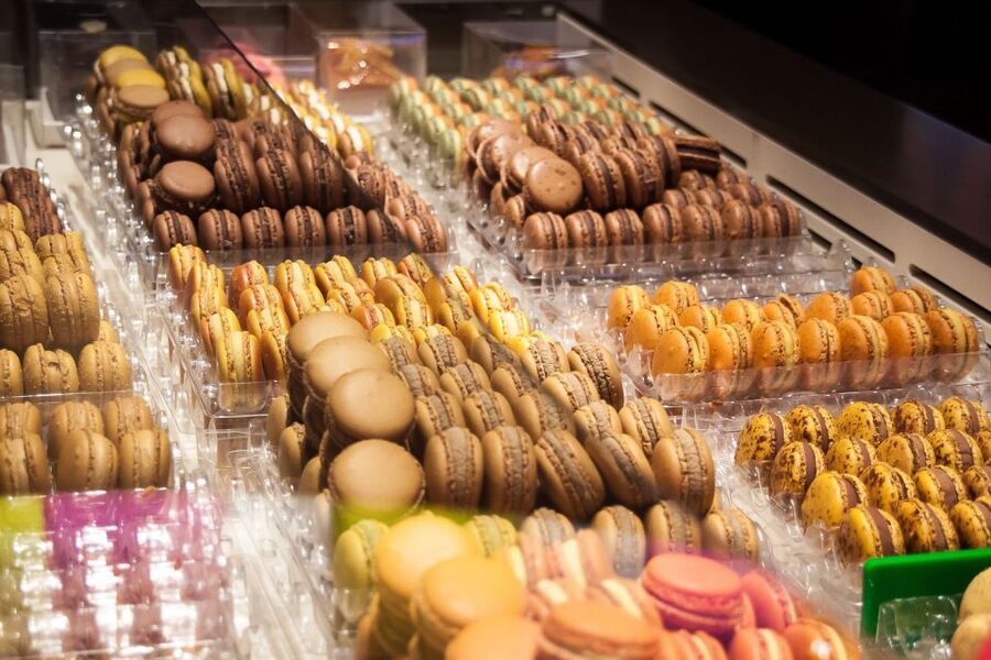 Le Marais: Pastry and Chocolate Food Tour - 1001 spices: the stop that helps you buy like a Parisian