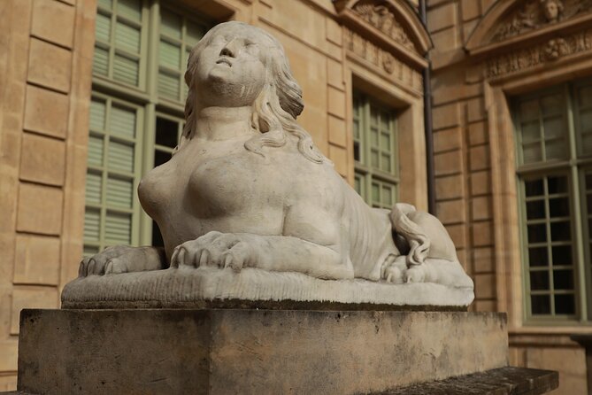 Le Marais Private Walking Tour - Hotel-de-Ville and the Administrative Heart of the City