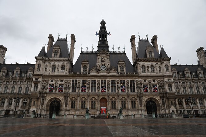 Le Marais Private Walking Tour - Place des Vosges: From Place Royale to the Square Everyone Cites
