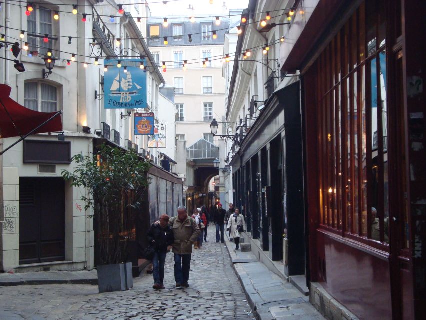 Lifestyle Tour of Saint-Germain-des-Prés - Pace, group size, and languages that actually help