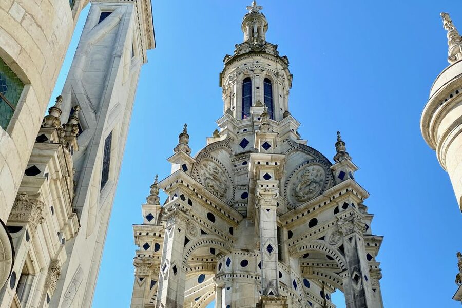 Live Guided Chenonceau, Chambord, Amboise Castles from Paris - Key things to know before you go
