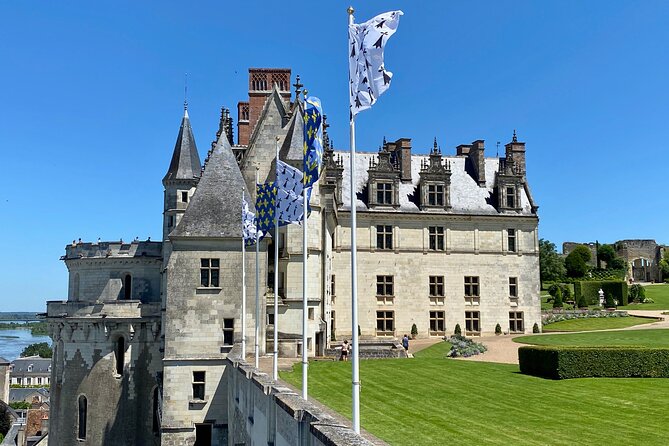 Live Guided Chenonceau, Chambord, Amboise Castles trip from Paris - Mercedes transport, skip-the-line timing, and guides who connect the dots