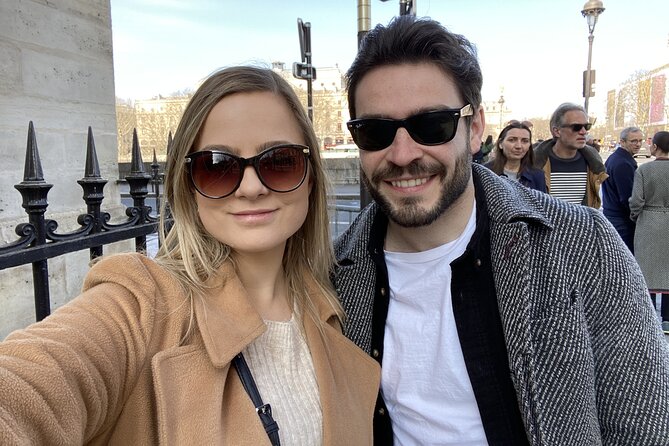 Live, Laugh, Love Along the Seine: Self-Guided Romantic Tour - Price and value: is $7.21 per person fair?