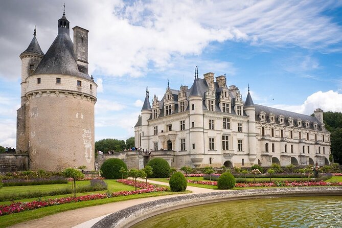 Loire 3 Best Castles with Wine Tasting Private trip from Paris - The Value Math: What $570.75 Includes (and Why That Helps)