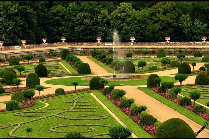 Loire Valley 2 Days private tour all inclusive from Paris with train tickets - Loire Valley in two days: what this private setup actually buys you