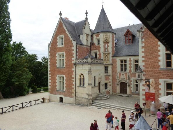 Loire Valley Castles Chenonceau Amboise & Da Vinci Small Group - Quick take: the details that matter