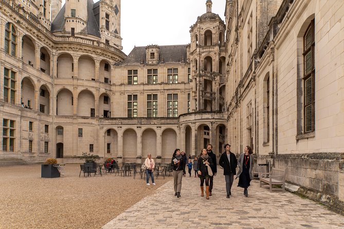 Loire Valley Castles Trip with Chenonceau and Chambord from Paris - Stop 2: Château de Chenonceau, the Ladies’ Castle by the River