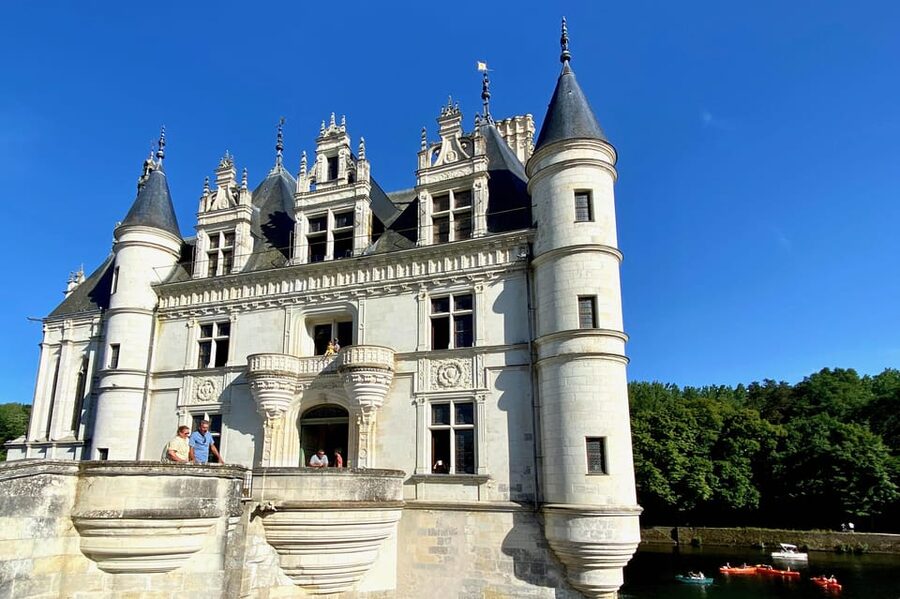 Loire Valley Royal Castles Small Group Day Trip from Paris - Paris to the Loire: the drive plan that keeps the day sane