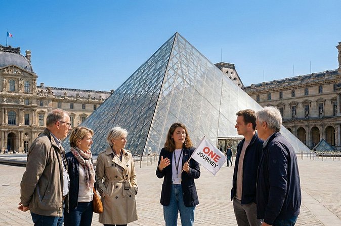 Louvre Art Heists & Scandals–Guided Tour with Entry - Getting into the Louvre: queues, security, and the Mona Lisa reality check