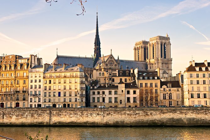 Louvre Evening Escape - Avoid The Crowds! Exclusive Guided Tour - Price and value: why this costs what it costs
