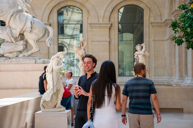 Louvre Exclusive Tour – Private Guide & Hotel Pickup in Paris - Inside the Museum: What 2.5 Hours Looks Like in Real Time