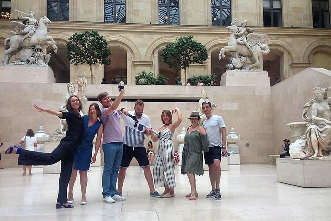 Louvre: Highlights and hidden pearls in MINI groups - The Louvre as a palace: Napoleon’s bedroom and the Eugénie apartment
