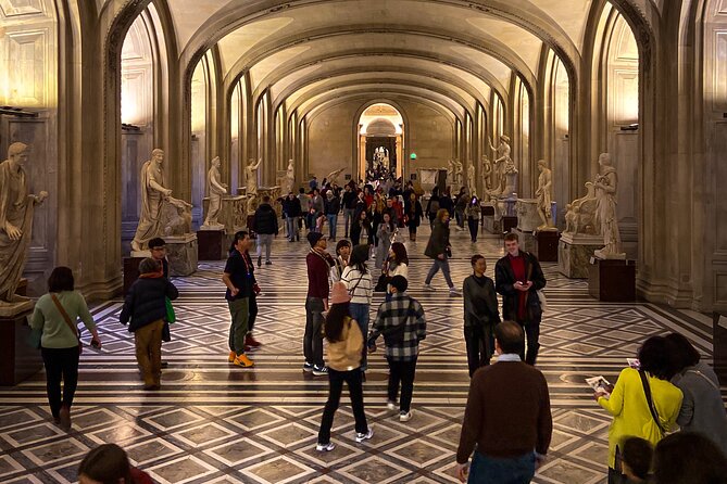 Louvre Highlights & Mona Lisa Access with Expert Guide - Carrousel of the Louvre: A Smart Break Before You Scatter