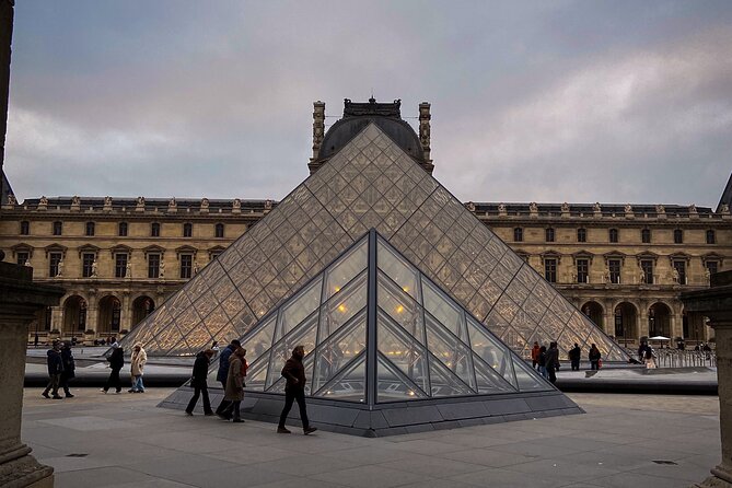 Louvre Highlights & Mona Lisa Guided Tour - Timed entry that saves your day at the Louvre
