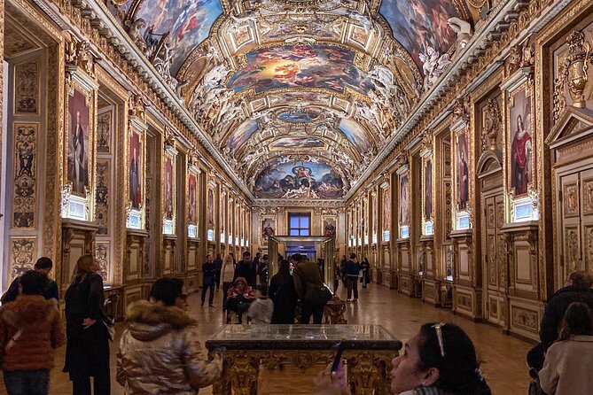 Louvre Highlights & Mona Lisa Guided Tour - Mona Lisa and Venus de Milo: why these stops are worth the focus