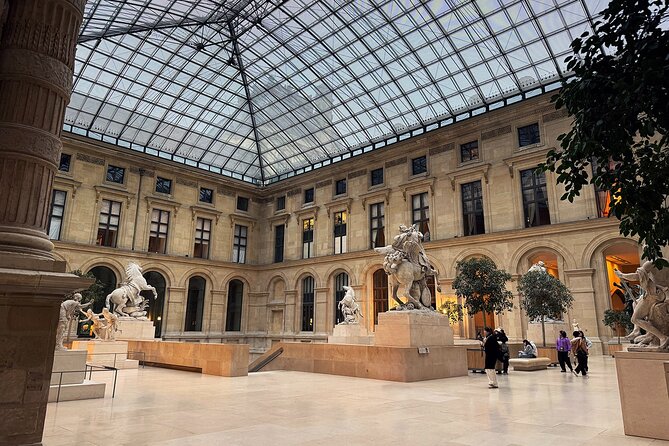 Louvre Late Opening Private Tour – Fewer Crowds & Highlights - Why This Louvre Late Slot Feels Easier Than the Usual Rush