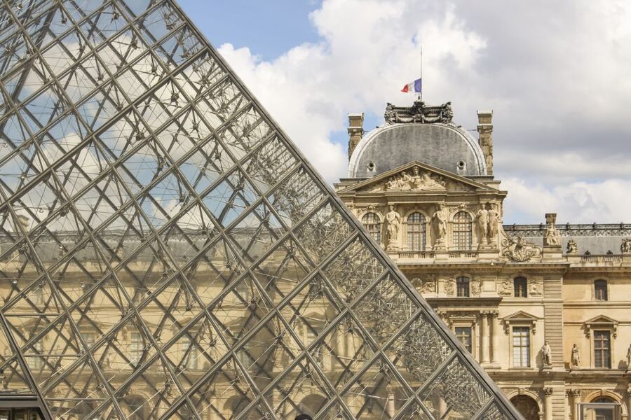 Louvre Masterpieces Private Guided Tour with Reserved Access - What you really get in a 2-hour Louvre highlights route