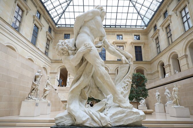 Louvre Museum Access Private Guided Visit - What the art historian guide actually does for you