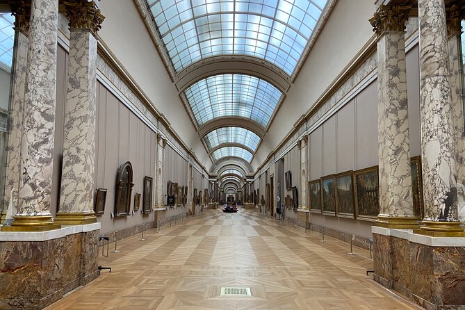 Louvre Museum Closing Time Guided Tour with the Mona Lisa - Skip-the-line entry plus a guide: what you actually gain (and what you don’t)
