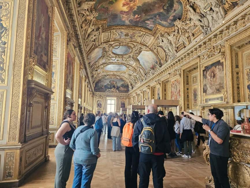 Louvre Museum Guided Tour of the Masterpieces in Spanish (6 people) - Spanish Commentary: Why Language Changes the Experience