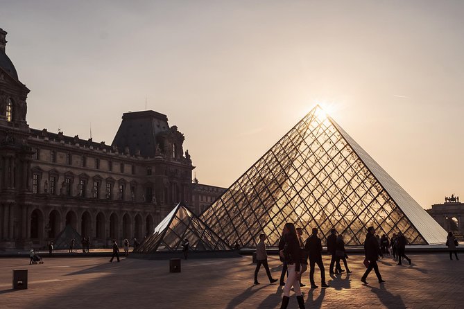 Louvre Museum - Highlights Tour with Mona Lisa - Getting In Fast: Skip-the-Line and the Headset Advantage