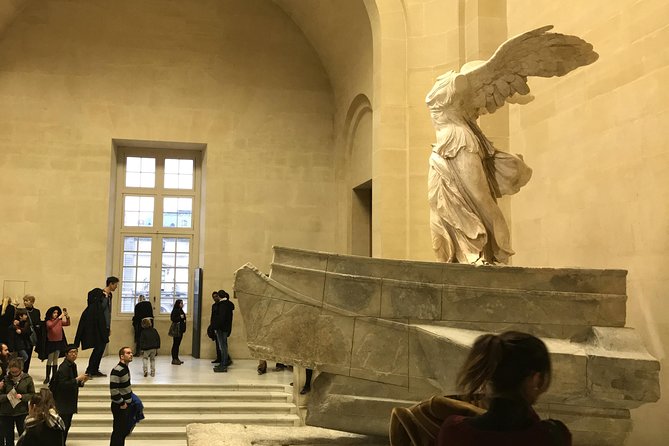 Louvre Museum Masterpieces Guided Tour - Venus de Milo: a sculpture story with a real mystery
