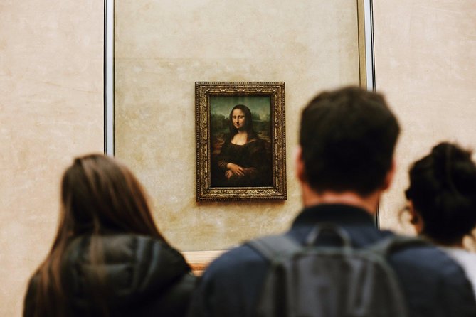Louvre Museum Paris Essential Guided Tour Semi-Private 6ppl Max - Sculpture strategy: Venus de Milo and Winged Victory