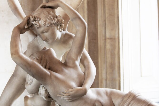 Louvre Museum Private Guided Tour with Access - What kind of art visitor will love this most?
