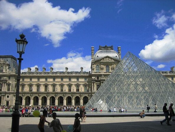 Louvre Museum Skip the Line Entry with Introduction to Mona Lisa - Key things to know before you go