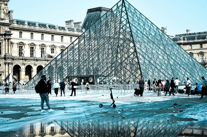 Louvre Museum with Mona Lisa Direct Entry Experience - Audio Tour Expectations: Included or Not?