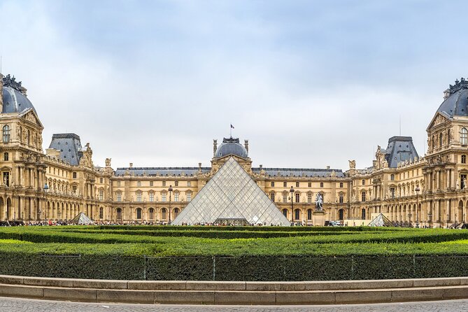 Louvre Priority Access with Mona Lisa Escort or Guided Option - Getting to the Mona Lisa room: priority helps, crowds don’t vanish