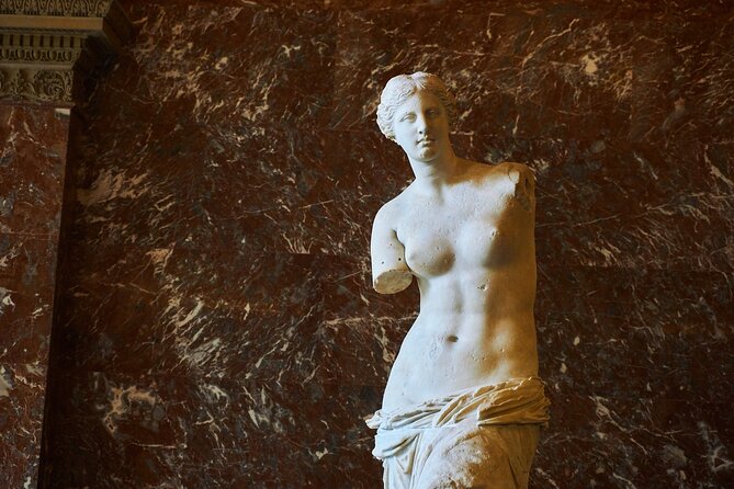 Louvre Private Guided Tour From Paris with tickets - Inside the Louvre for 2 hours: your highlights, paced for real life
