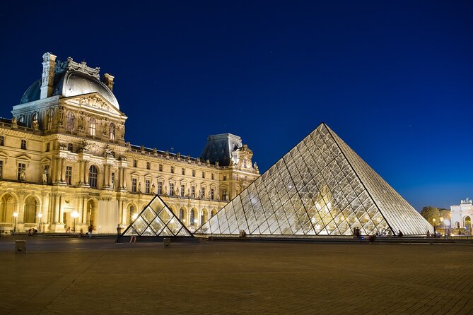 Louvre Private Guided Tour From Paris with tickets - How customization works for couples, friends, and families