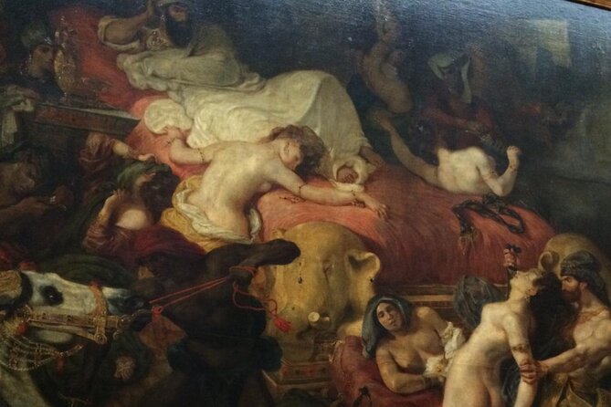 Louvre Skip The Line, Ticket included, PRIVATE or SMALL GROUP. - The Private/Small-Group Advantage: Easier Questions, Better Focus