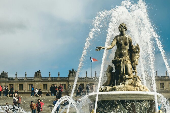 Louvre & Versailles Highlights: Small Group Half-Day Experience - Key Highlights You’ll Feel Immediately