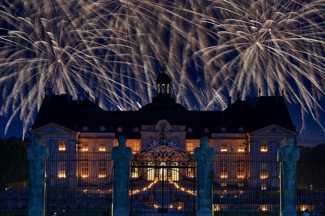 Luxury Evening Dining Experience at Chateau de Vaux-le-Vicomte - Why Vaux-le-Vicomte at Night Changes the Whole Experience