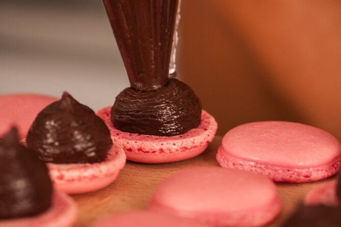 Macaron Baking Class - near Eiffel Tower - A macaron class near the Eiffel Tower, without the tourist trap feeling