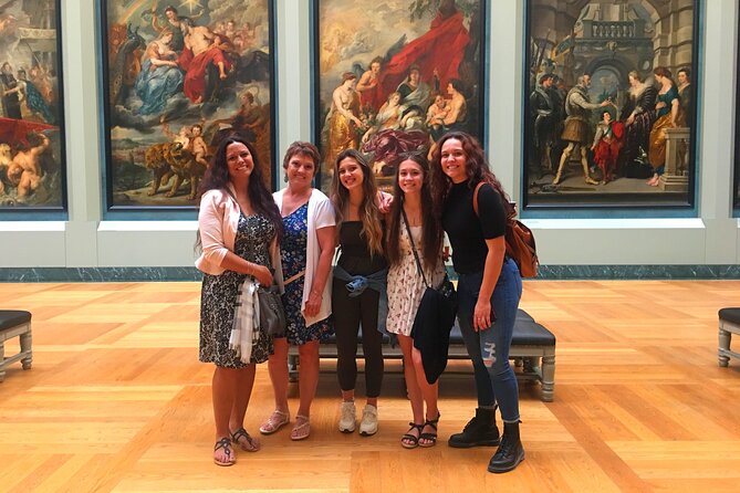 Mamma Mia! Paris Louvre Museum Guided Tour Kid-Friendly Activity - FAQ