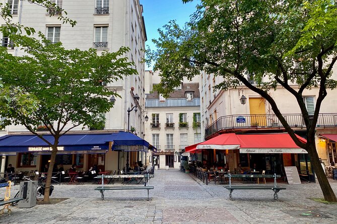 Marais HiddenTreasures, audioguided walking tour - Starting point near Cité Internationale des Arts: art in the old fabric