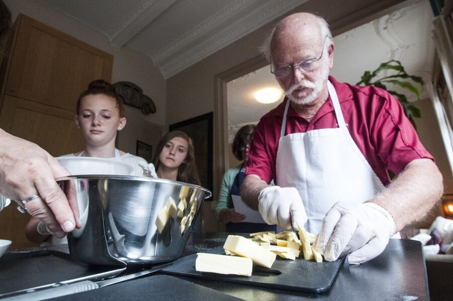 Market Visit and Cooking Class with a Parisian Chef - Who This Class Is Best For