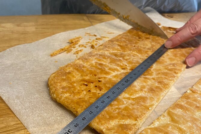 Mille Feuille Napoléon Pastry Class in Paris - Maison Fleuret on Rue de Béarn: Getting There Without Stress