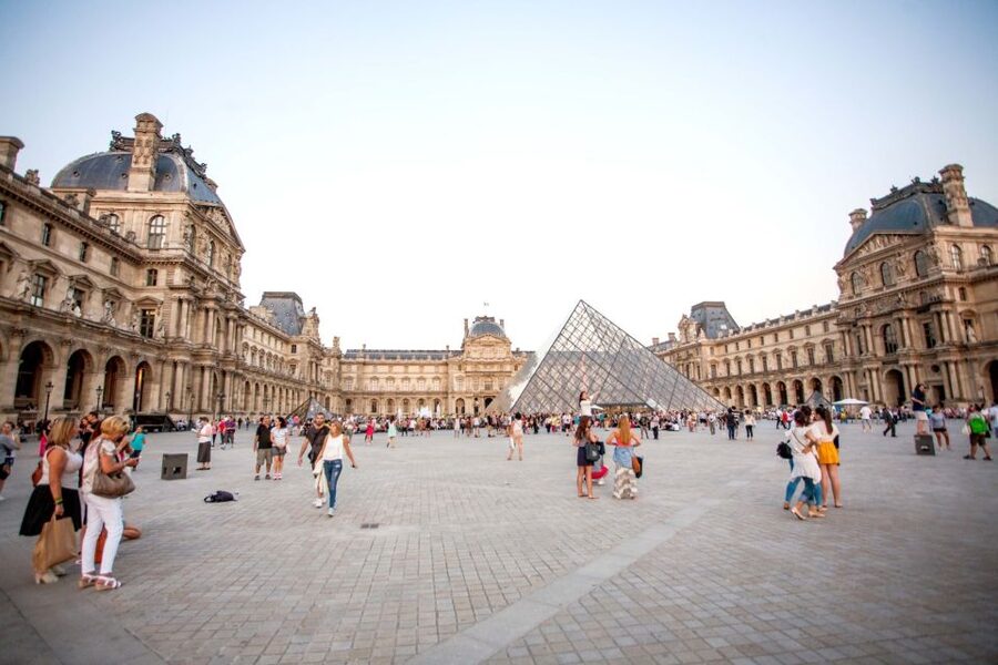 Mona Lisa & Louvre Masterpieces Tour with Reserved Access - Mona Lisa: What It Feels Like and How to Handle It