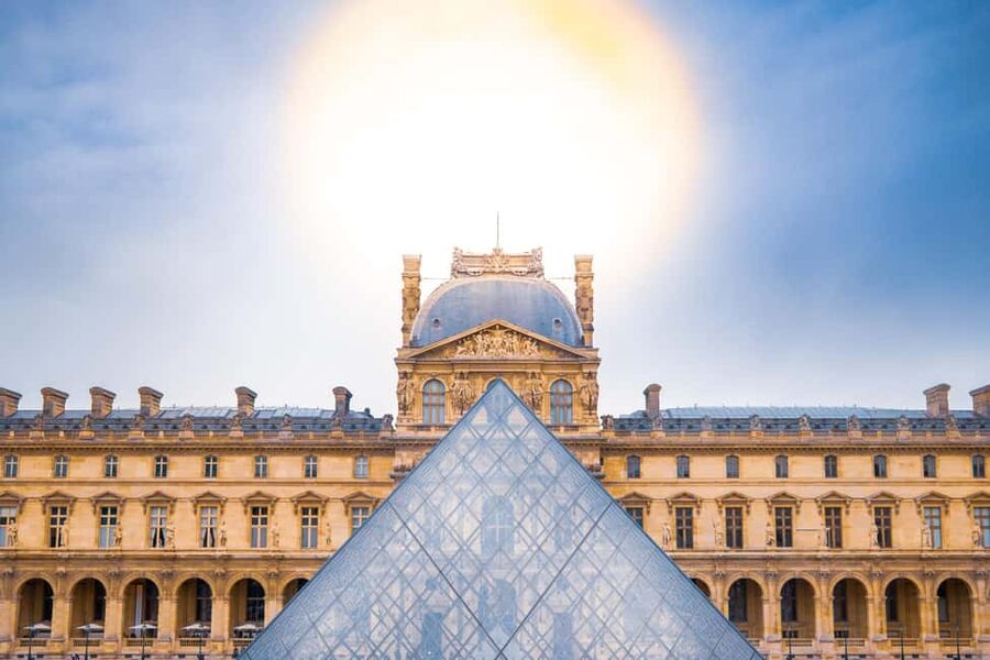 Mona Lisa & Treasures: 6-people Max Louvre Experience - What You’ll See: Mona Lisa and Venus de Milo With Human Stories