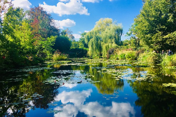 Monet's Gardens & House-Private Giverny Tour From Paris - Private, VIP, and Actually Useful: The Value in the Price