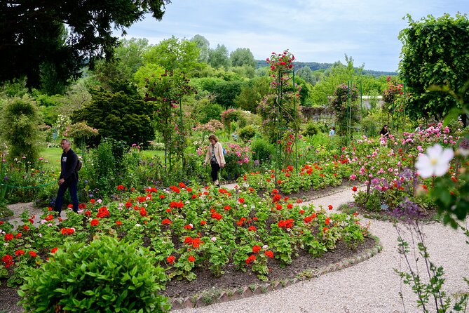 Monet's House and Garden & Giverny Village - Monet’s house: the charm is the point