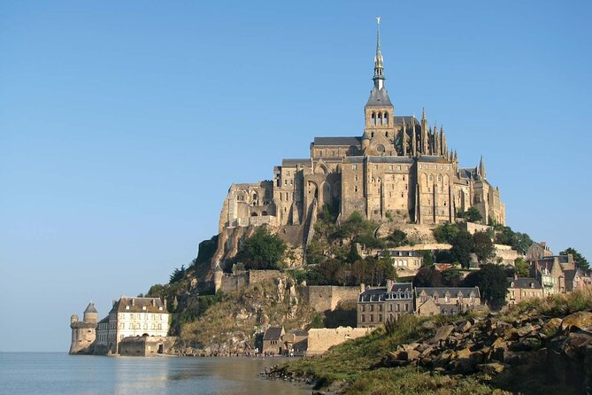 Mont Saint-Michel and Normandy D-day Omaha Private from Paris - What the price covers (and where the value shows up)