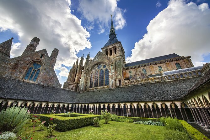 Mont Saint Michel Guided Day Trip with Hotel Pickup - Year-round visit tips: weather, your pace, and the “European Heritage Days” twist